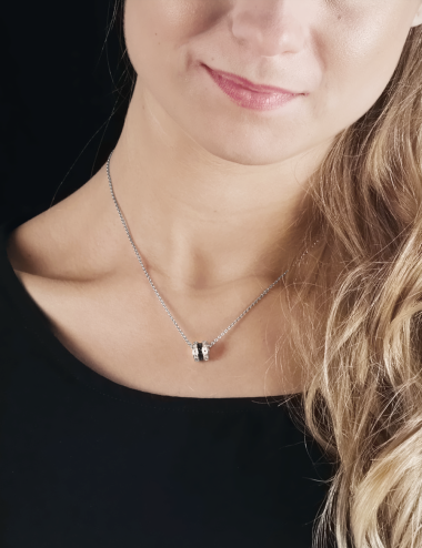 Looking for a Diamond Necklace to Wear Everyday D.Bachet Joaillier