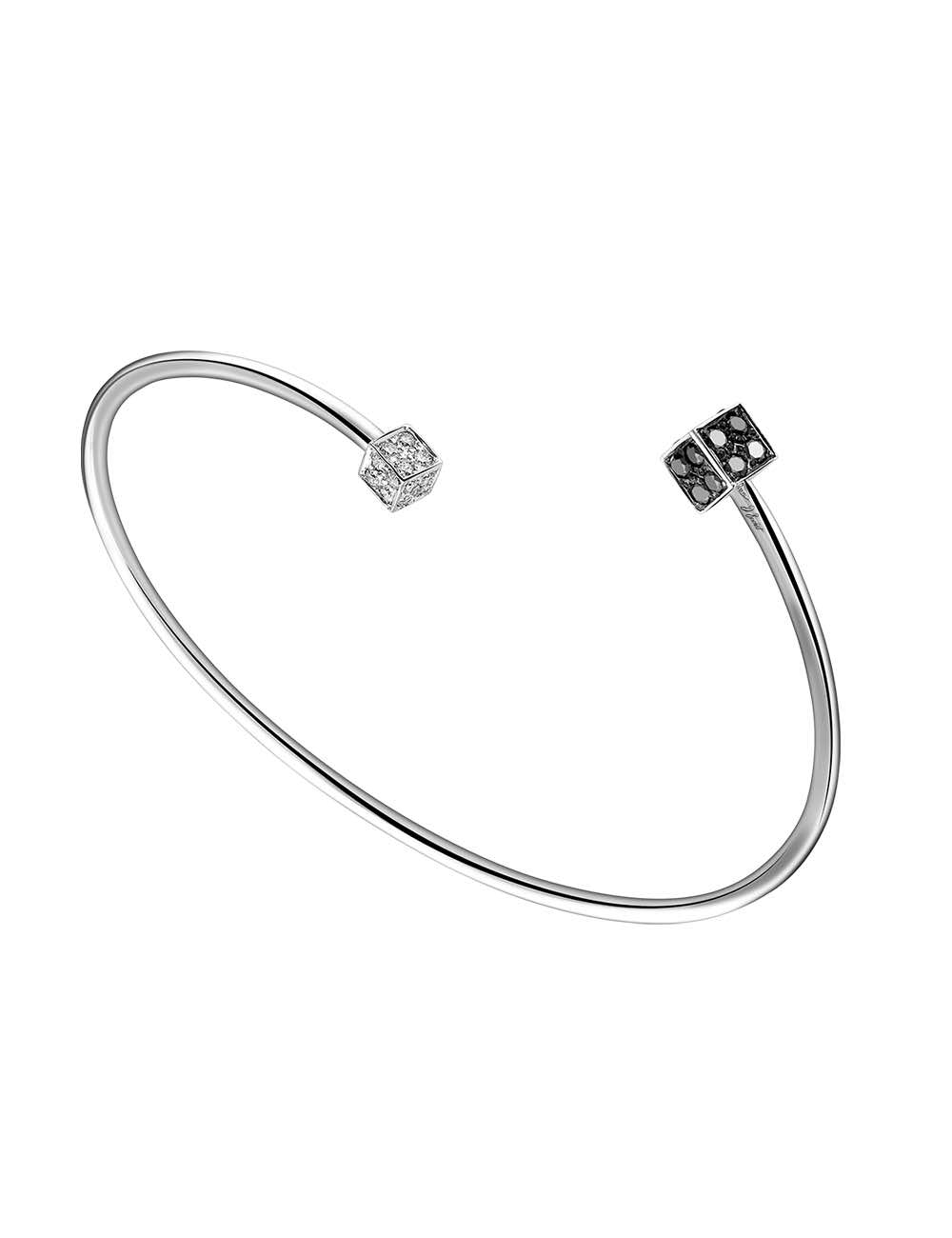 Bracelet jonc Cube pour femme : design unique avec diamants contrastés, apportant sophistication à chaque tenue.
