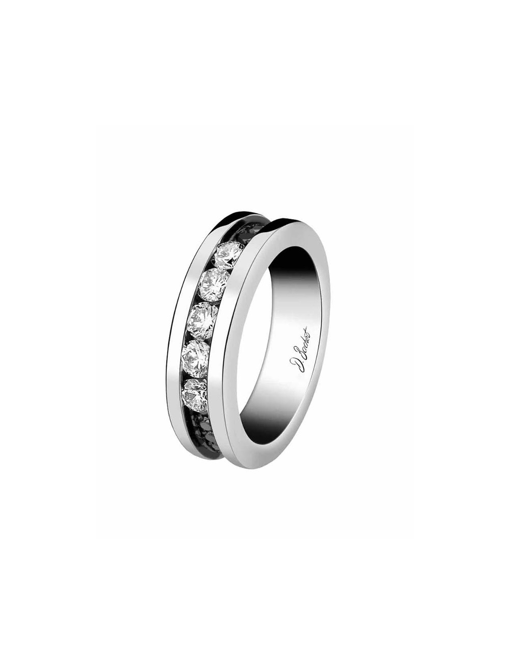 Platinum 'Light in Paris' ring with white and black diamonds, embodying modern elegance in a 5 mm band.