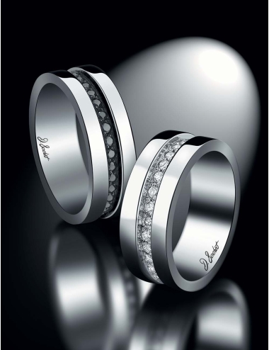 Alliances de mariage duo pour couple au design large serties de diamants blancs et diamants noirs