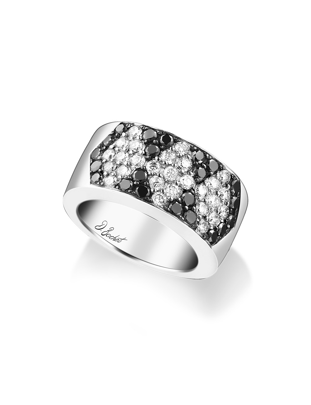 Bague luxe pour femme en platine et diamants blancs et noirs à offrir ou se faire offrir