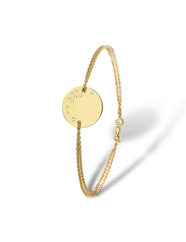 Brilliant Yellow Gold Medallion Bracelet with White Diamonds, perfect for a timeless and elegant style.