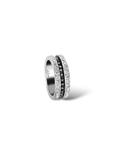 Bague de mariage française artisanale pour femme 'Scroll in Love', mêlant diamants blancs et noirs sur platine.