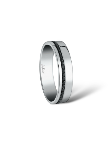 Modern and unique men's wedding band in platinum with black diamonds, offering optimal comfort.