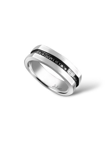 Explore this exquisite Men's Platinum Signet Ring featuring striking black and white diamonds.