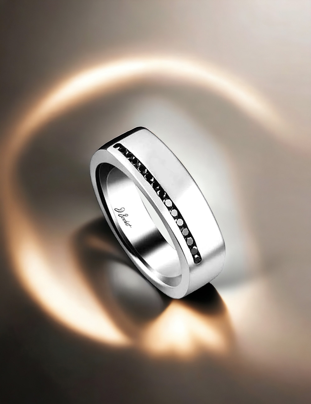 Luxury signet ring with a sleek and elegant design, ideal for wedding or engagement.