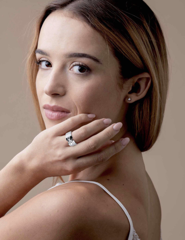 Ethically sourced diamond engagement rings store