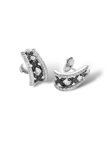 Modern sophistication in D.Bachet earrings, blending white and black diamonds.