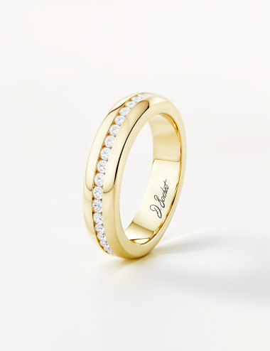 Yellow gold wedding ring with white diamonds, curved design, luminous style by D.Bachet.