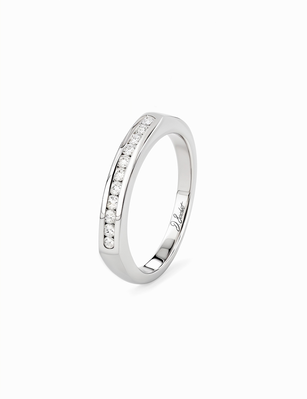 Bague Horizon homme en platine, alliance moderne sertie de diamants, joaillerie de luxe D.Bachet.