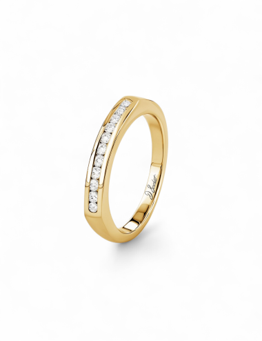 Alliance homme Horizon en or jaune, bague contemporaine sertie de diamants, création D.Bachet.