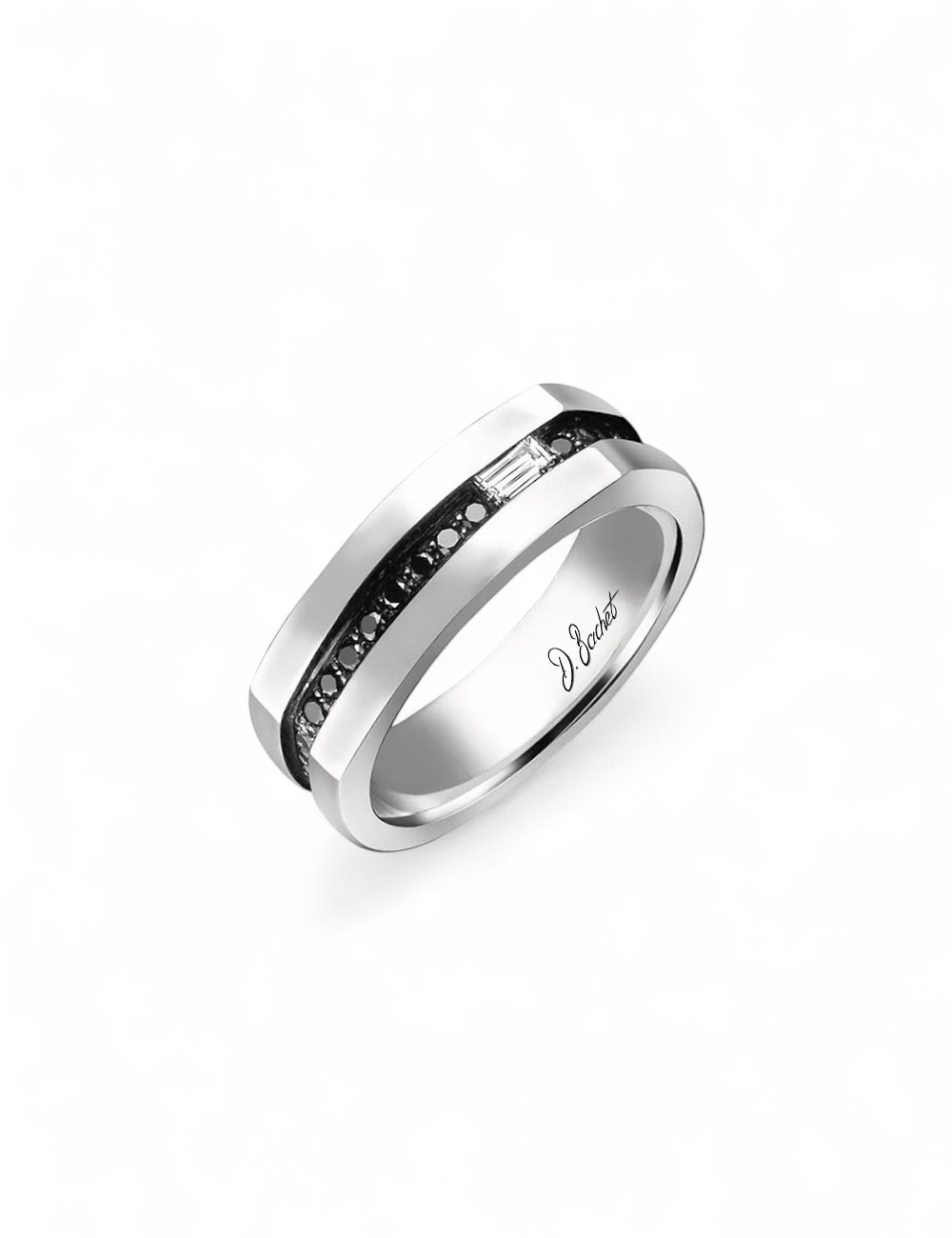 Explorez cette exquise Chevalière Homme en Platine ornée de diamants noirs et blancs saisissants.