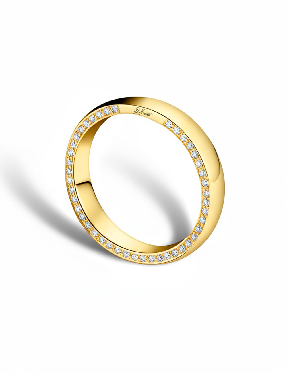 The 'Subtile' women's ring, a reinterpretation of the traditional platinum band, available with black and white diamonds.