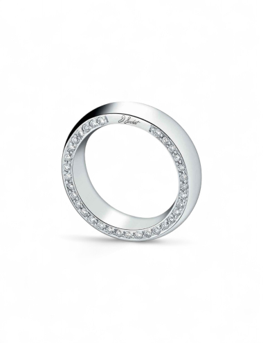 D.Bachet Subtile platinum jewelry creation, wedding band for men and women, diamonds set on one or both edges.