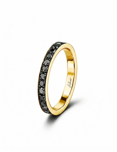 Unisex yellow gold wedding ring with black diamond pavé, sleek and elegant aesthetics.