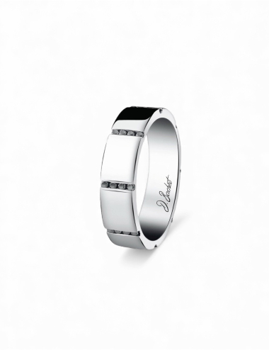 Modern men’s platinum wedding band 6 mm with black diamonds in a graphic layout.