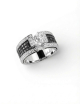 Bague de fiançailles Sparkle en or blanc avec diamant blanc de 1 carat et diamants noirs pavés.