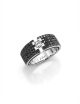 Bague Shine en platine D.Bachet avec diamant blanc taille princesse de 0,30 carat et pavage de diamants noirs.