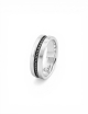 Alliance homme en platine avec diamants noirs, design architectural et contemporain signé D.Bachet.