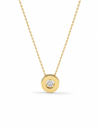 Collier Aura pour femme en or jaune avec pendentif rond épuré et diamant blanc central.