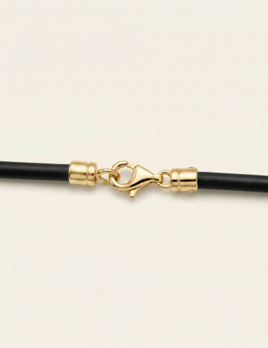 18k yellow gold lobster clasp on black cord, Maison D.Bachet.