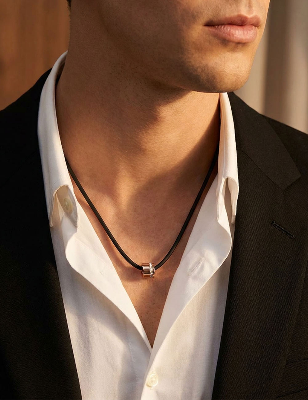 Pendentif contemporain Sweet Side of Love D.Bachet en or rose 18 carats pavé de diamants blancs.