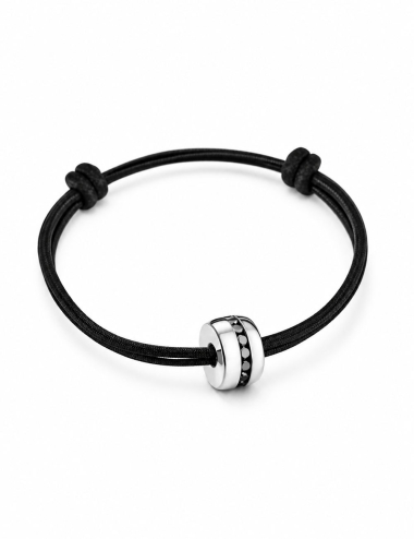 Bracelet homme en or blanc 18 carats, diamants noirs, cordon noir ajustable. Bijou élégant et masculin.