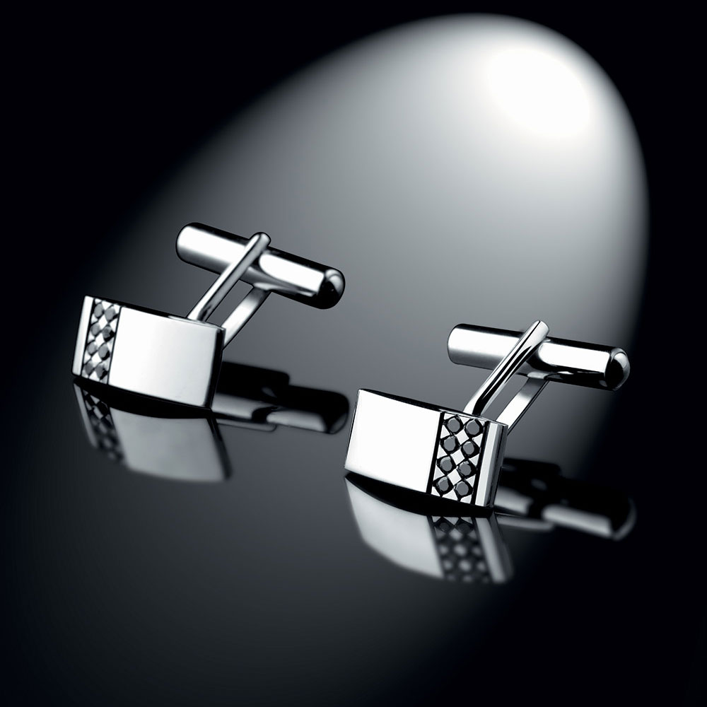Dandy 18k gold and black diamonds cufflinks by D.Bachet